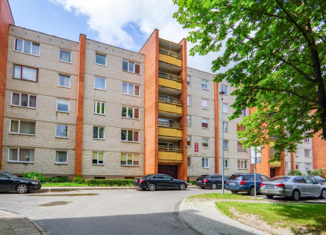Parduodamas butas Žemaičių g., Žemaičiai, Panevėžio m., Panevėžio m. sav., 50.4 m2 ploto, 2 kambariai