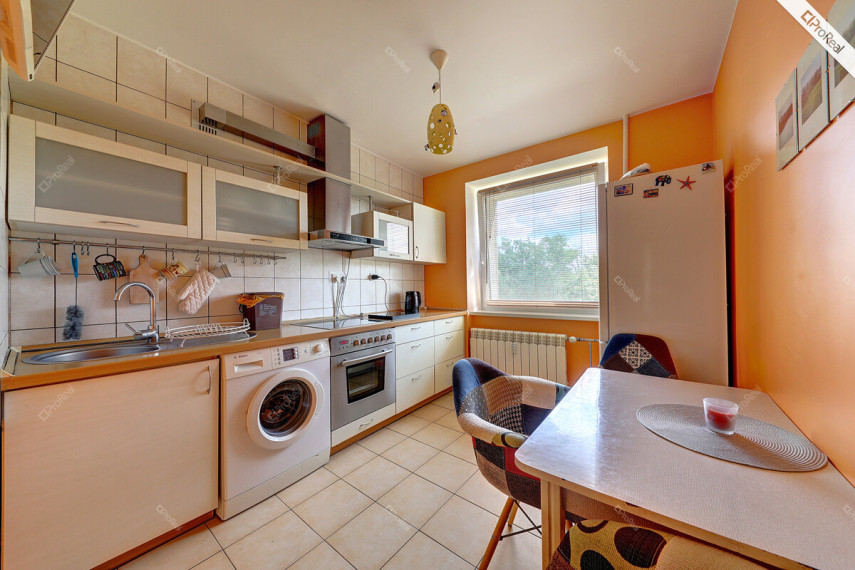 Nuomojamas butas Žaliųjų Ežerų g., Santariškės, Vilniaus m., Vilniaus m. sav., 49 m2 ploto, 2 kambariai 5