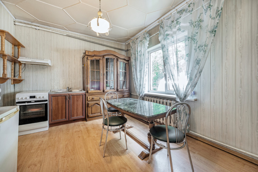 Parduodamas namas A. Ryliškio g., Senosios Varėnos k., Varėnos r. sav., 87.88 m2 ploto, 2 aukštai 10