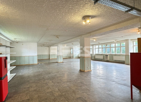 Parduodamos administracinės, paslaugų, prekybos patalpos Pramonės g., Pabaliai, Šiaulių m., Šiaulių m. sav., 255 m2 ploto Parduodamos administracinės, paslaugų, prekybos patalpos Pramonės g., Pabaliai, Šiaulių m., Šiaulių m. sav., 255 m2 ploto