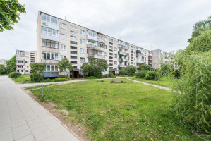 Išnuomojama butas-studija Žirmūnuose, Minties g. 14