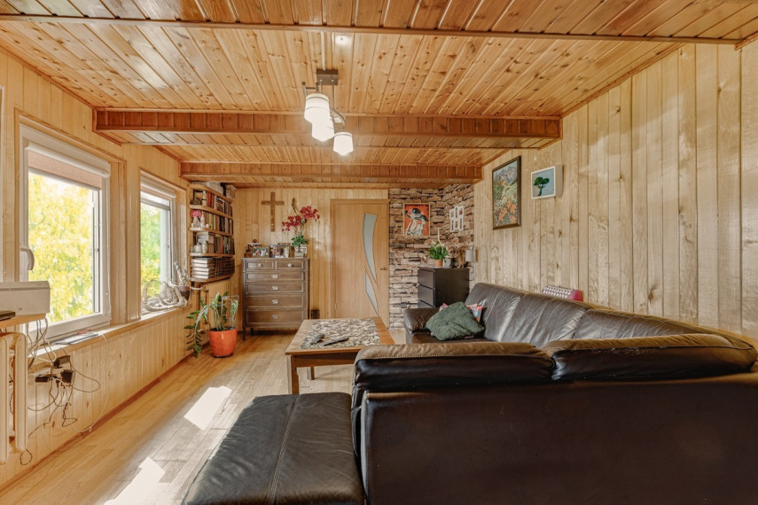 Parduodamas namas Skuodo r. sav., Žebrokų k., Ąžuolo, 119.41 m2 ploto, 1 aukštai 9