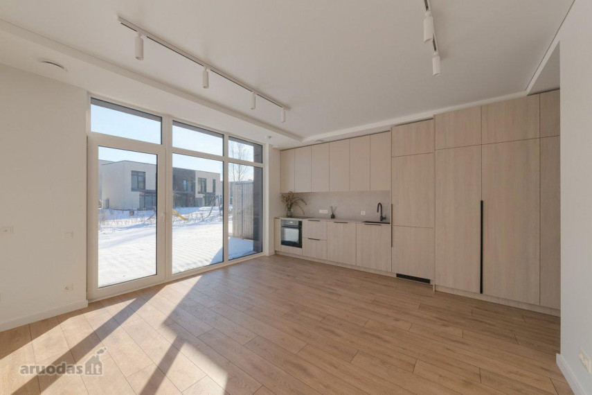 Parduodamas butas Mozūriškių g., Justiniškės, Vilniaus m., Vilniaus m. sav., 60.33 m² ploto 3 kambariai 3