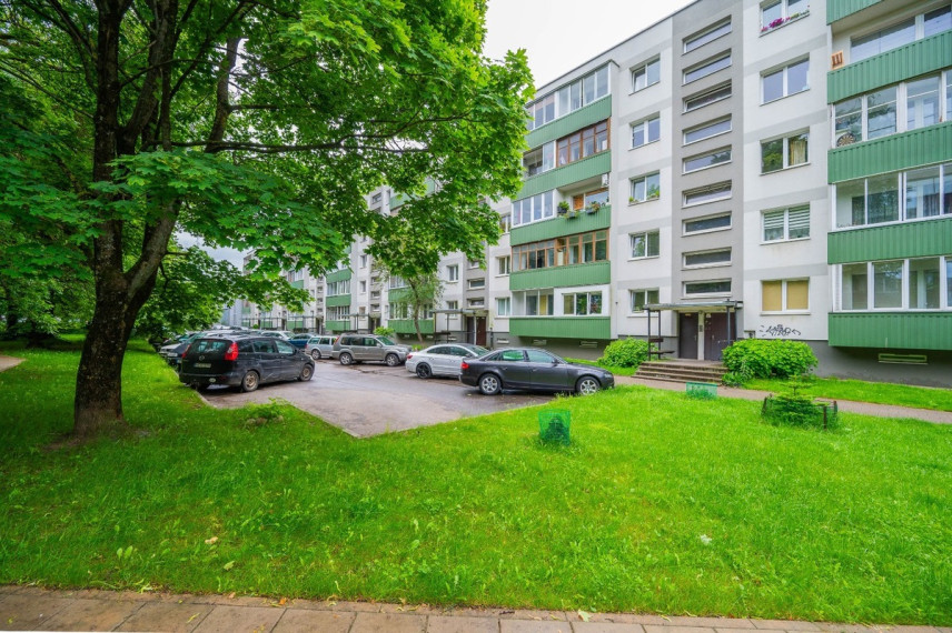 Parduodamas butas Žirmūnų g., Žirmūnai, Vilniaus m., Vilniaus m. sav., 47.67 m2 ploto, 2 kambariai 1