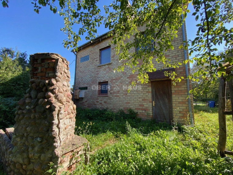 Parduodamas namas Žemaitės g., Centras, Šiaulių m., Šiaulių m. sav., 187 m2 ploto, 2 aukštai 3