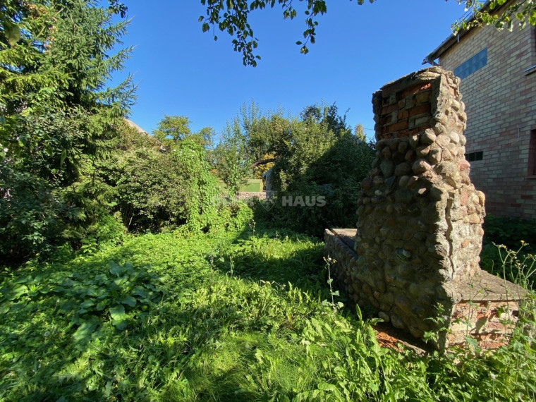 Parduodamas namas Žemaitės g., Centras, Šiaulių m., Šiaulių m. sav., 187 m2 ploto, 2 aukštai 4