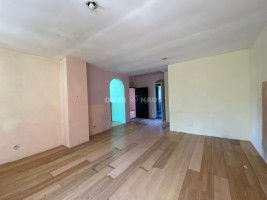 Parduodamas namas Žemaitės g., Centras, Šiaulių m., Šiaulių m. sav., 187 m2 ploto, 2 aukštai 7