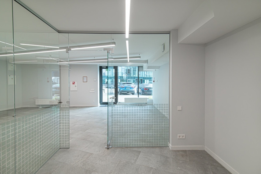 Nuomojamos administracinės patalpos Fabijoniškių g., Fabijoniškės, Vilniaus m., Vilniaus m. sav., 117.93 m2 ploto 6