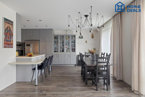 Parduodamas namas Beržų g., Vėliučionių k., Vilniaus r. sav., 234.71 m² ploto 5 kambariai 5