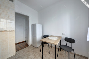 Nuomojamas butas Čiobiškio g., Šeškinė, Vilniaus m., Vilniaus m. sav., 50 m2 ploto, 2 kambariai 10