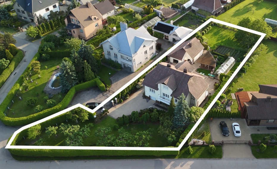 Parduodamas namas S. Nėries g., Mažeikių m., Mažeikių r. sav., 350 m2 ploto, 2 aukštai 8