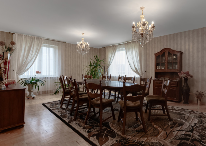 Parduodamas namas S. Nėries g., Mažeikių m., Mažeikių r. sav., 350 m2 ploto, 2 aukštai 19