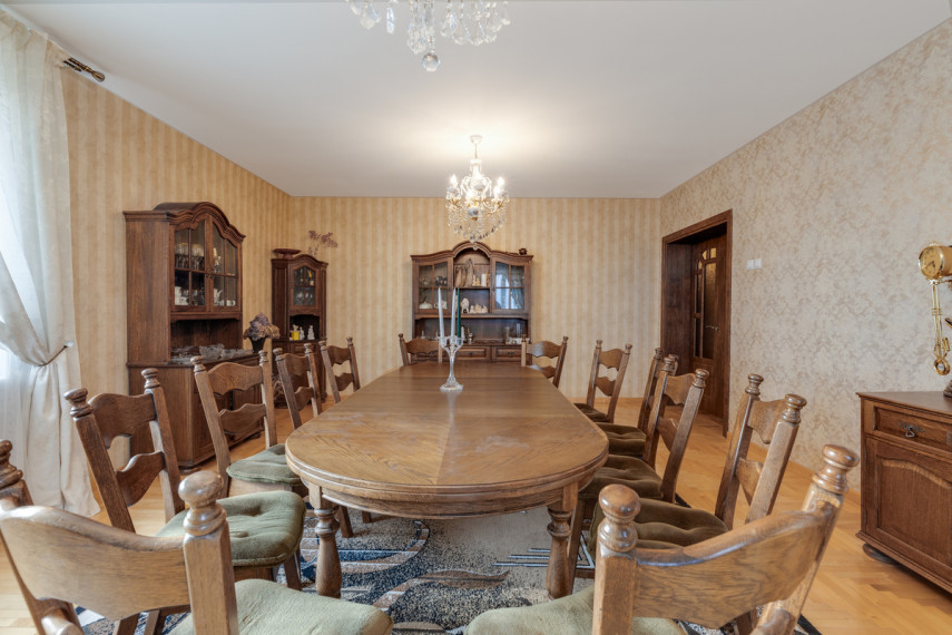 Parduodamas namas S. Nėries g., Mažeikių m., Mažeikių r. sav., 350 m2 ploto, 2 aukštai 20