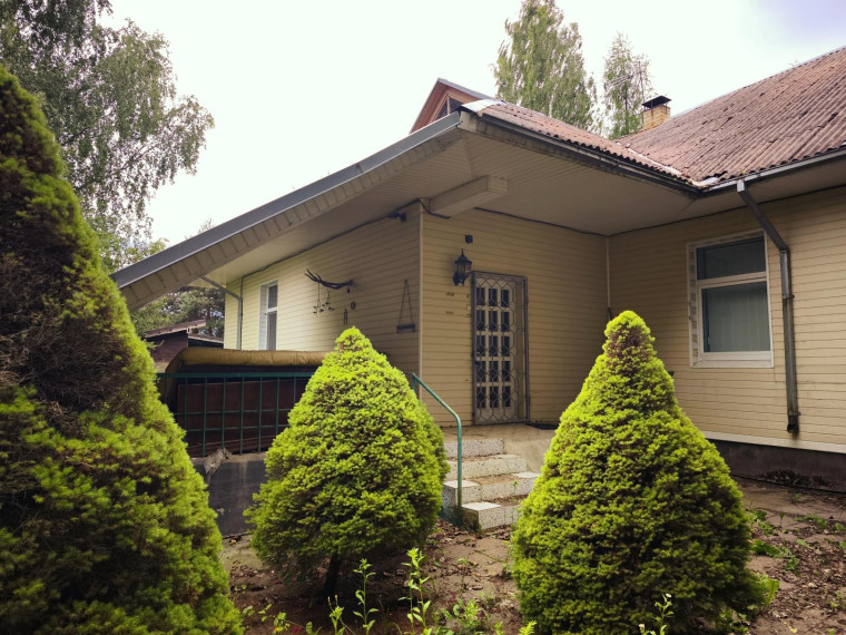 Parduodamas namas Ežerų g., Žaugėdų k., Molėtų r. sav., 173.00 m² ploto 7 kambariai 4