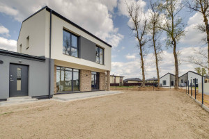 Parduodamas namas Papiškių g., Pilaitė, Vilniaus m., Vilniaus m. sav., 115 m² ploto 4 kambariai 4