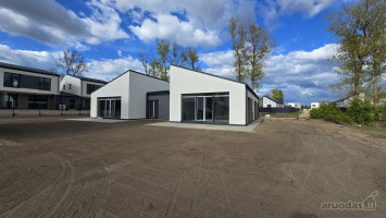 Parduodamas namas Papiškių g., Pilaitė, Vilniaus m., Vilniaus m. sav., 117.00 m² ploto 4 kambariai 4