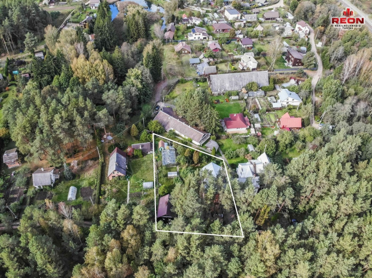 Parduodamas namas Prekybos 2-oji g., Viktariškių k., Vilniaus r. sav., 282 m2 ploto, 3 aukštai 2
