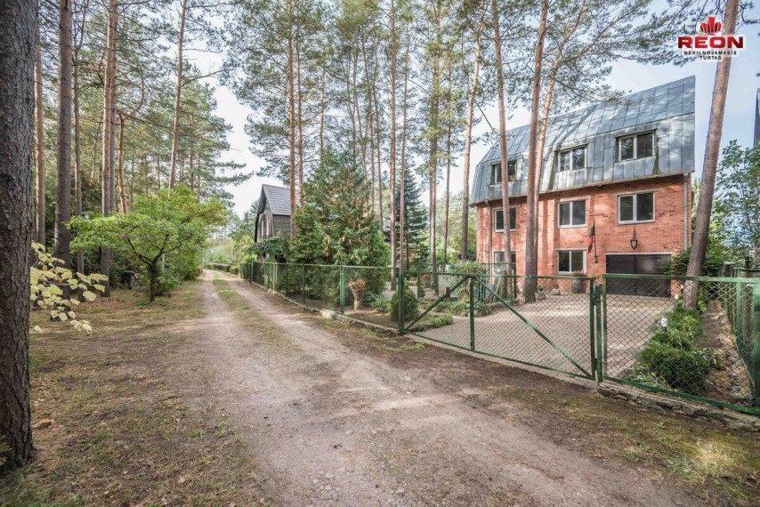 Parduodamas namas Prekybos 2-oji g., Viktariškių k., Vilniaus r. sav., 282 m2 ploto, 3 aukštai 3