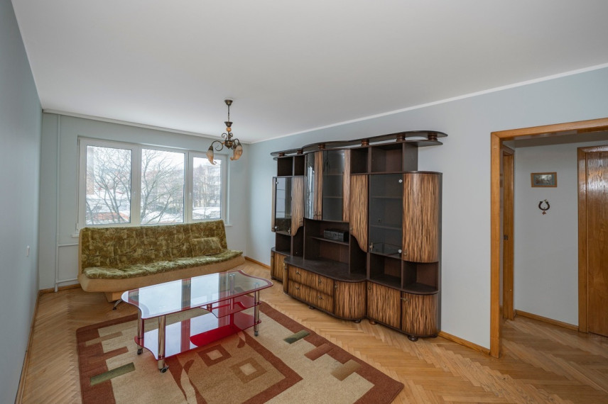 Nuomojamas butas Savanorių pr. 302, Kalniečiai, Kauno m., Kauno m. sav., 64 m2 ploto, 3 kambariai 1
