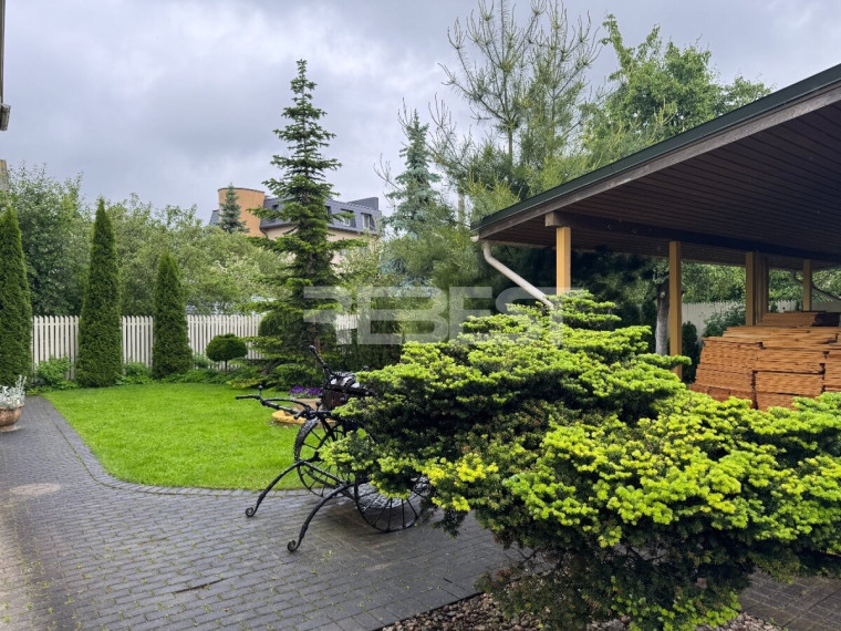 Parduodamas namas Gubernija, Šiaulių m., Šiaulių m. sav., 238 m2 ploto, 1 aukštai 5