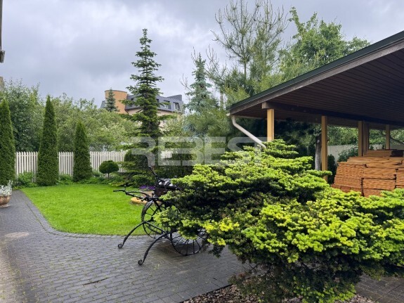 Parduodamas namas Gubernija, Šiaulių m., Šiaulių m. sav., 238 m2 ploto, 1 aukštai 5