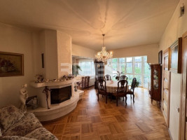 Parduodamas namas Gubernija, Šiaulių m., Šiaulių m. sav., 238 m2 ploto, 1 aukštai 10