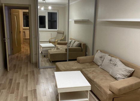 Nuomojamas butas Savanorių pr., Naujamiestis, Vilniaus m., Vilniaus m. sav., 48 m² ploto 2 kambariai