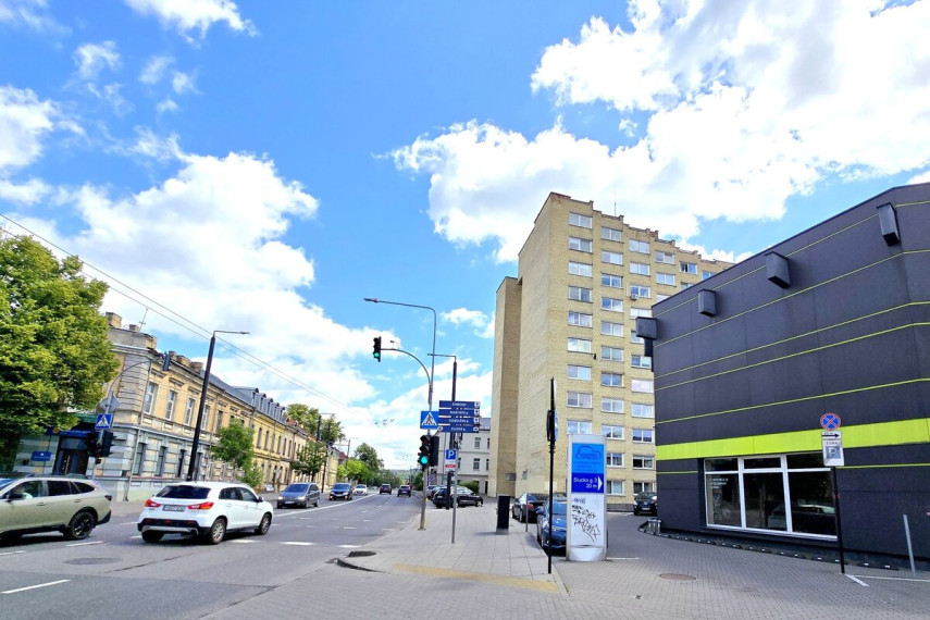 Parduodamas butas Šeimyniškių g., Centras, Vilniaus m., Vilniaus m. sav., 16.96 m2 ploto, 1 kambariai 6
