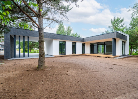 Parduodamas namas J. Pabrėžos g., Kairėnai, Vilniaus m., Vilniaus m. sav., 164.45 m2 ploto, 1 aukštai