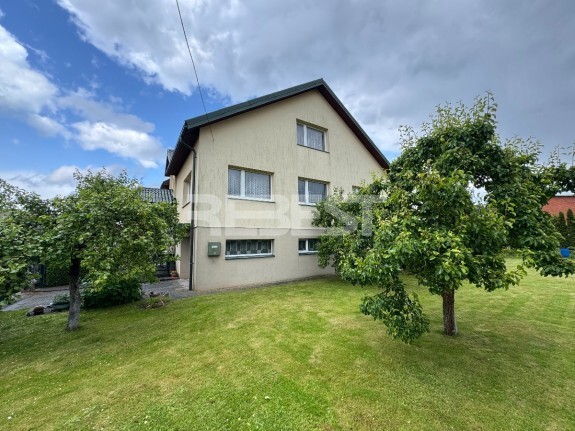 Parduodamas namas Santarvės g., Vijolių k., Šiaulių r. sav., 331.1 m2 ploto, 1 aukštai 2