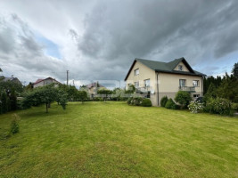 Parduodamas namas Santarvės g., Vijolių k., Šiaulių r. sav., 331.1 m2 ploto, 1 aukštai 3