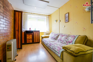 Parduodamas butas Mokyklos g., Onuškio mstl., Trakų r. sav., 42 m2 ploto, 2 kambariai 4