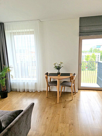 Nuomojamas butas Vito Gerulaičio g., Baltupiai, Vilniaus m., Vilniaus m. sav., 37 m2 ploto, 2 kambariai 2