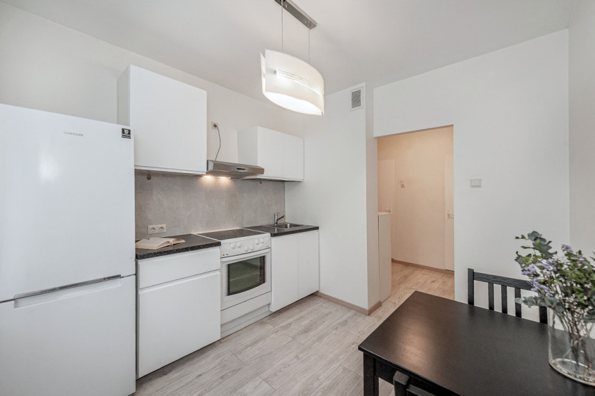 Nuomojamas butas Laisvės pr., Pašilaičiai, Vilniaus m., Vilniaus m. sav., 38 m2 ploto, 1 kambariai 6
