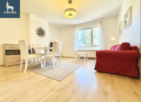 Nuomojamas butas Kernavės g., Šnipiškės, Vilniaus m., Vilniaus m. sav., 65 m2 ploto, 3 kambariai