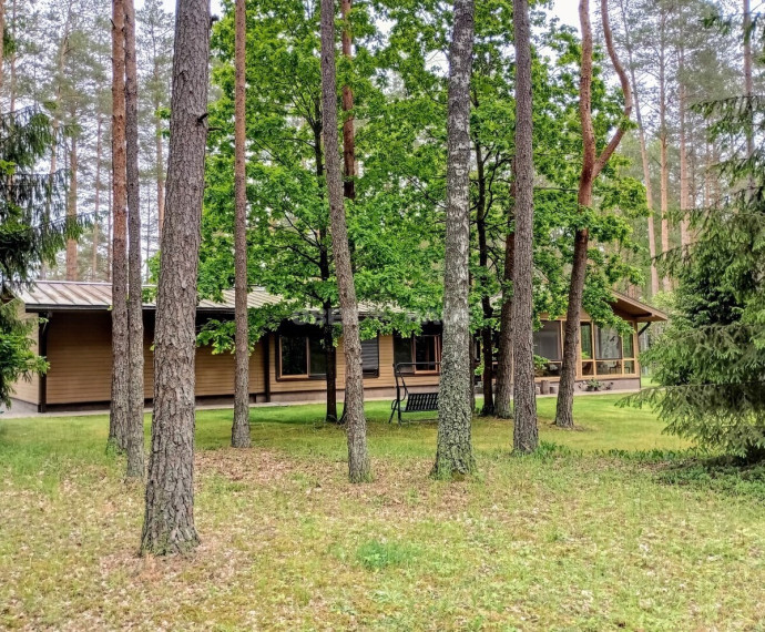 Parduodamas namas Kauknorio g., Kauknorio k., Lazdijų r. sav., 189.81 m2 ploto, 1 aukštai 5