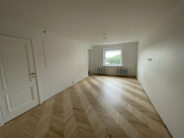 Parduodamas butas Liongino Baliukevičiaus-Dzūko g., Fabijoniškės, Vilniaus m., Vilniaus m. sav., 68 m² ploto 3 kambariai 14