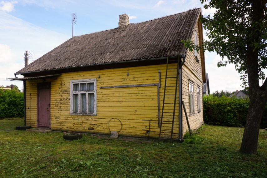 Parduodamas namas Akmenės r. sav., Papilės mstl., Simono Daukanto a., 61.57 m2 ploto, 1 aukštai 5