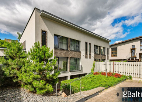 Nuomojamas butas Srovės g., Vilniaus m., Vilniaus m. sav., 110 m2 ploto, 4 kambariai