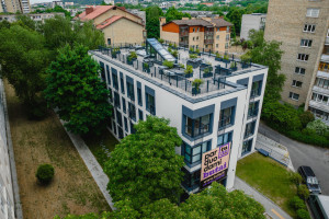 Parduodamas butas per 2 aukštus Tuskulėnų g., Žirmūnuose, Vilniuje. 13