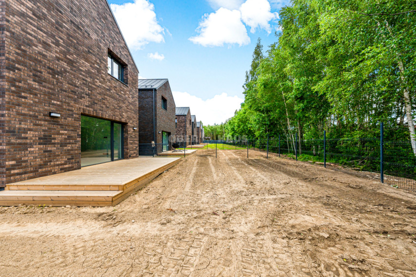 Parduodamas namas Griežlių g. , Salininkai, Vilniaus m., Vilniaus m. sav., 110 m2 ploto, 2 aukštai 4