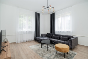 Nuomojamas butas Kęstučio g., Žvėrynas, Vilniaus m., Vilniaus m. sav., 77 m2 ploto, 3 kambariai 4