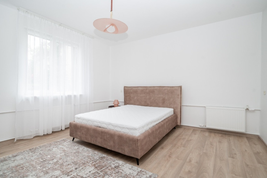 Nuomojamas butas Kęstučio g., Žvėrynas, Vilniaus m., Vilniaus m. sav., 77 m2 ploto, 3 kambariai 6