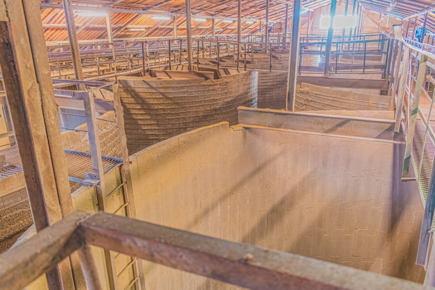 Parduodamos administracinės, gamybinės, kitos paskirties, paslaugų, prekybos, sandėliavimo patalpos Šakių g., Barzdų mstl., Šakių r. sav., 1118.34 m2 ploto 3
