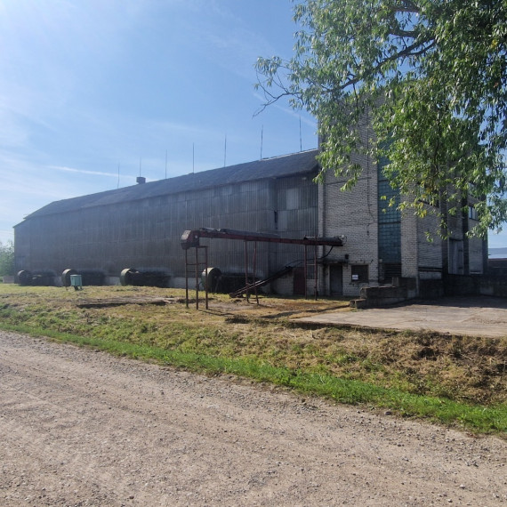 Parduodamos administracinės, gamybinės, kitos paskirties, paslaugų, prekybos, sandėliavimo patalpos Šakių g., Barzdų mstl., Šakių r. sav., 1118.34 m2 ploto 7