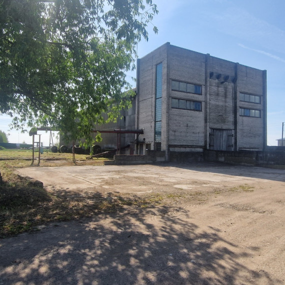 Parduodamos administracinės, gamybinės, kitos paskirties, paslaugų, prekybos, sandėliavimo patalpos Šakių g., Barzdų mstl., Šakių r. sav., 1118.34 m2 ploto 8