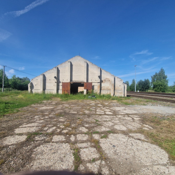 Parduodamos administracinės, gamybinės, kitos paskirties, paslaugų, prekybos, sandėliavimo patalpos Geležinkelio g., Pilviškių mstl., Vilkaviškio r. sav., 690.9 m2 ploto 8