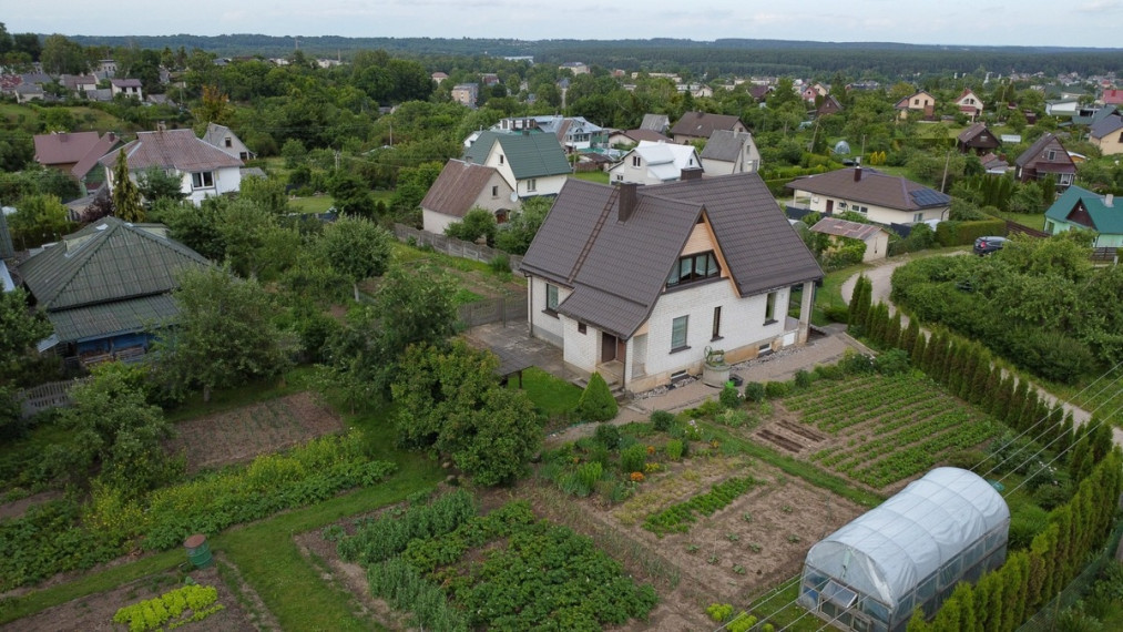 Parduodamas namas Vyšnių g., Prienų m., Prienų r. sav., 161.86 m2 ploto, 1 aukštai 25