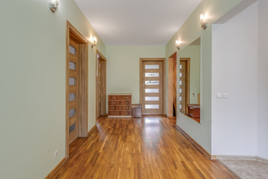Parduodamas butas Mažeikių r. sav., Mažeikių m., Pavasario g.14, 76.55 m2 ploto, 3 kambariai 8