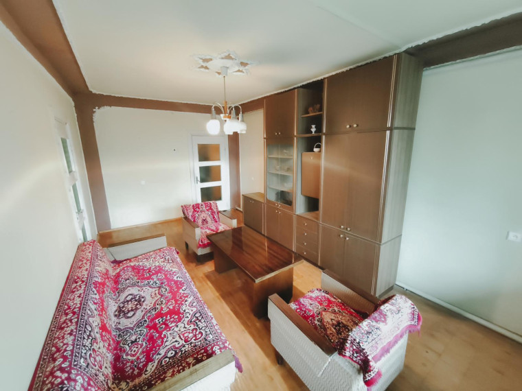 Parduodamas butas Molėtų m., Molėtų r. sav., 50.00 m² ploto 2 kambariai 1